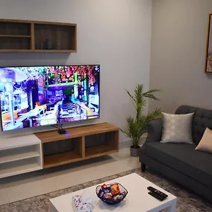 تحقق من التوفر