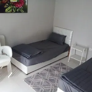https://nice-day-chalets.hotelsriyadh.net